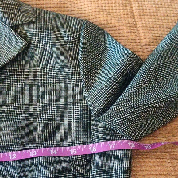 Ann Taylor 2 Piece Skirt Suit Gray Plaid Petite Business Attire Black White Wool - Picture 8 of 15